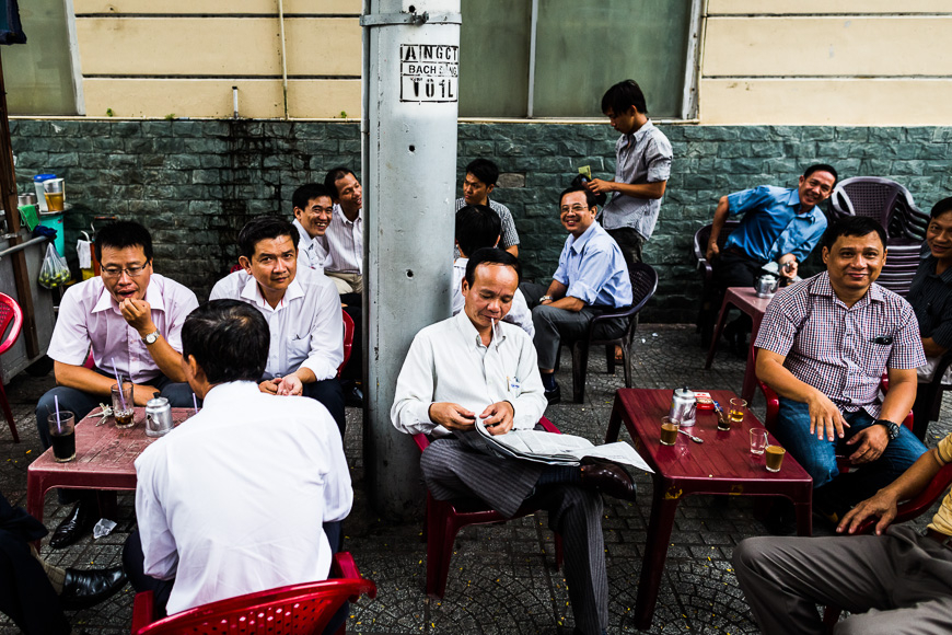 vietnam sidewalk culture