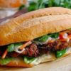 nuoc-sot-banh-mi-kep-thit